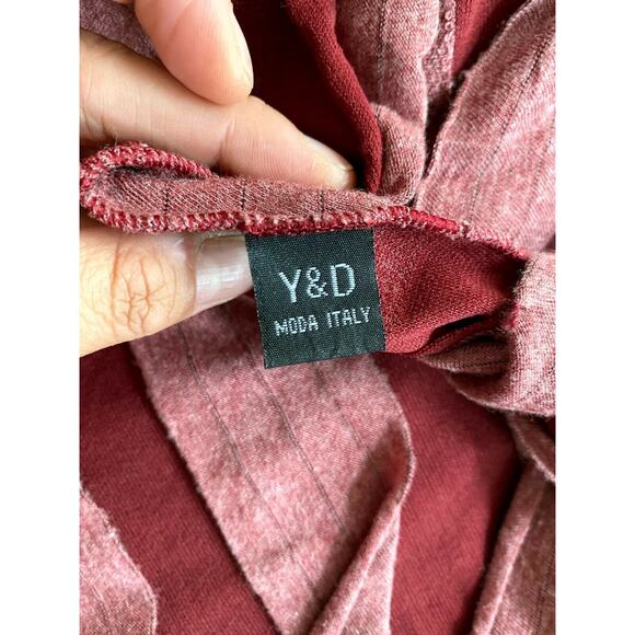 Italian Jersey Neck Scarf Shutter Style Italy Pink/Burgundy Oblong Rectangle EUC - Picture 6 of 7